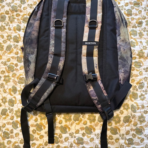 Burton backpack - Picture 2 of 4